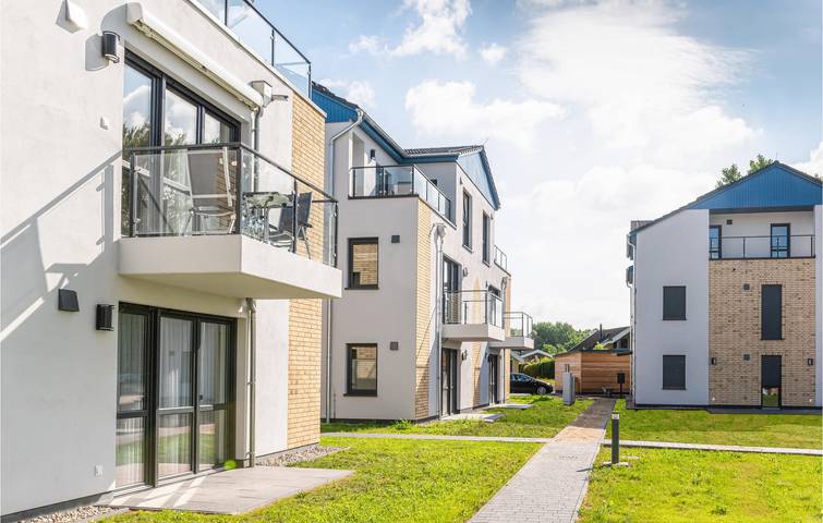 Ferienwohnung für 4 Personen, mit Sauna und Seeblick sowie Terrasse in Rechlin - 2