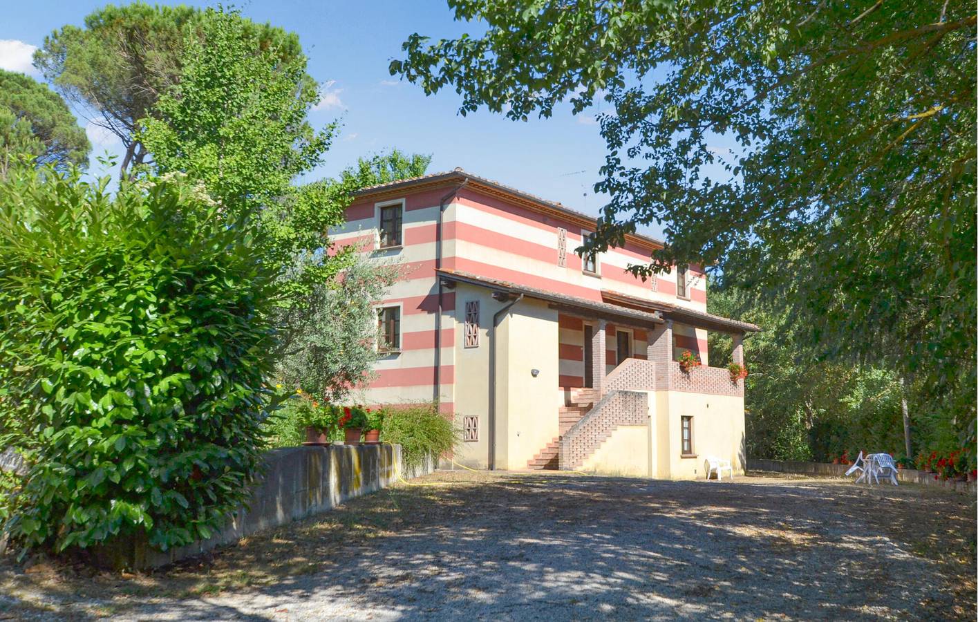 Ganze Ferienwohnung, Citerna Wohnung am Pool in Citerna, Valtiberina