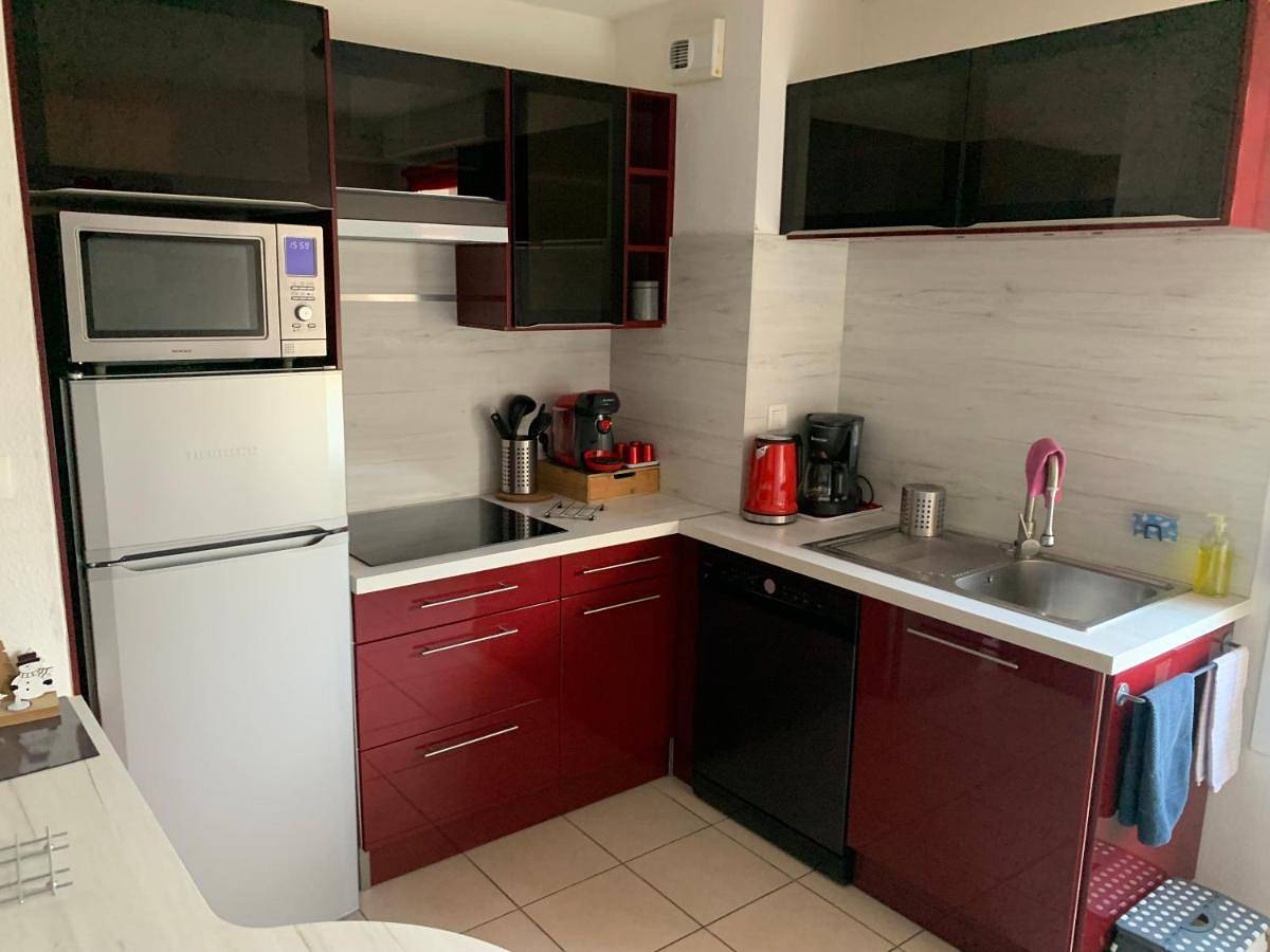 Appartement entier, L Édelweiss et sa piscine in Albertville, Région d'Albertville