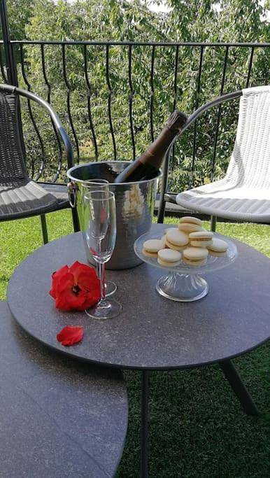 Appartement entier, One-Bedroom Apartment in Brazey-en-Plaine, Région de Beaune