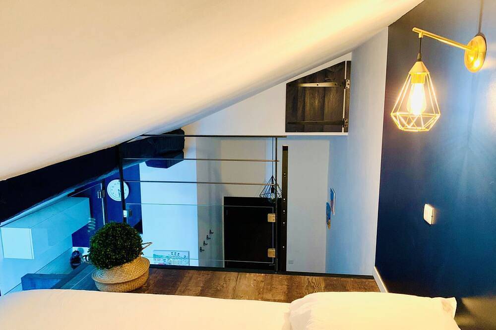 Entire apartment, Serenite Basque - Gîtes & Spa Privatif - Mountain view loft in Ainhoa, Bayonne region