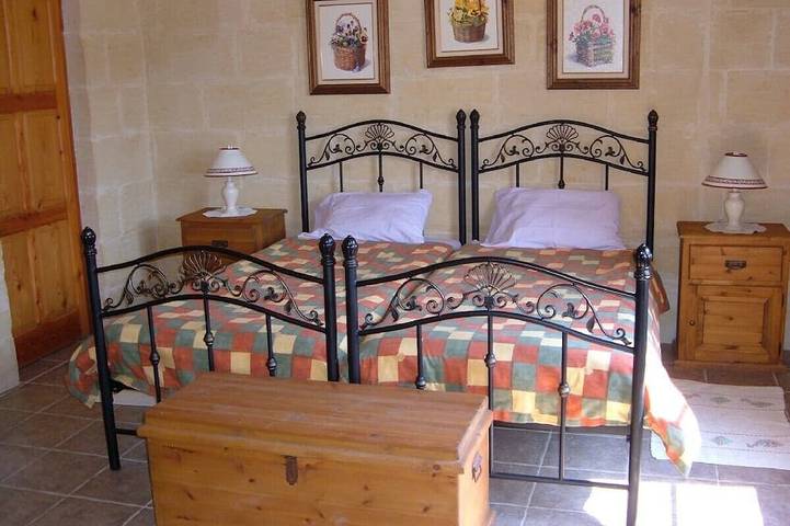 Ta 'Mananni -Ferienhaus Villa mit eigenen Pool in Qala, Gozo