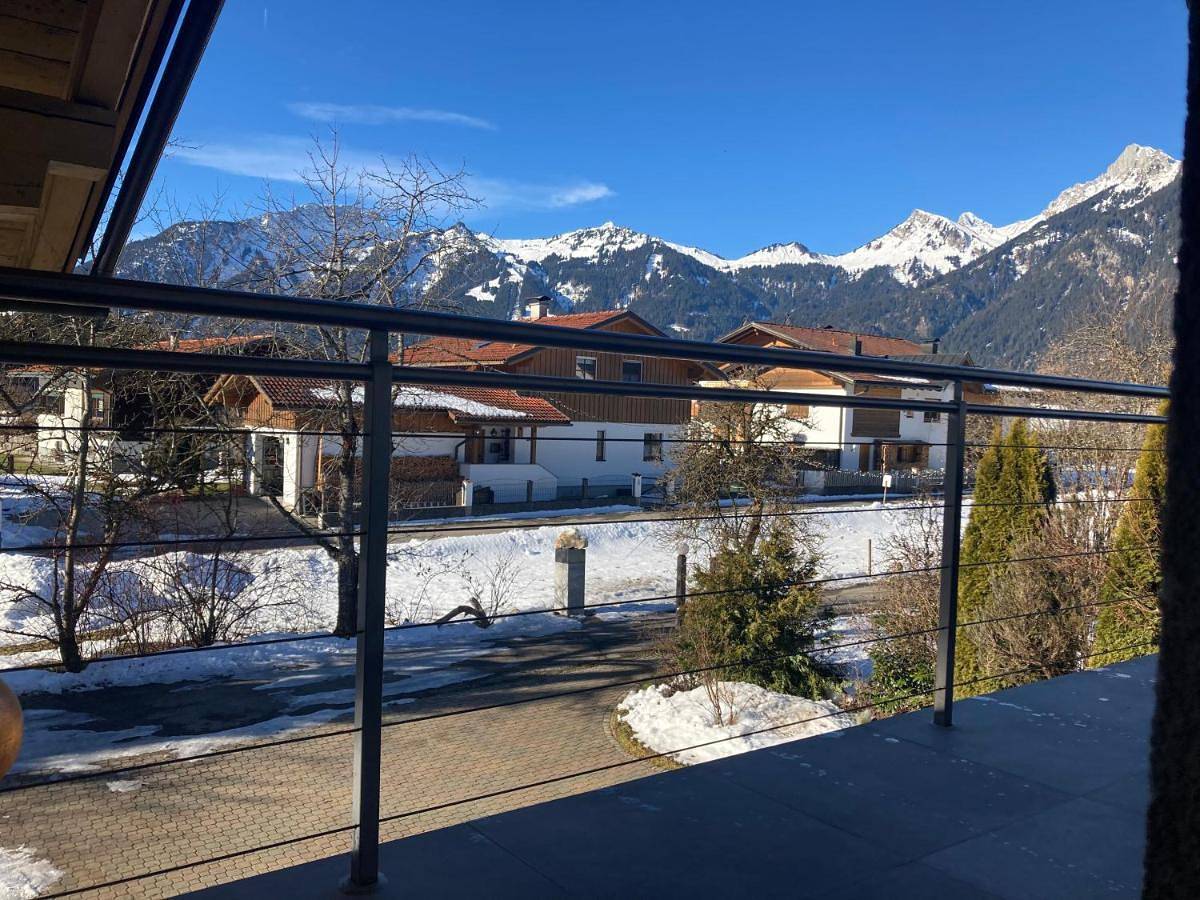 Ganze Wohnung, Apartment with Mountain View in Reutte, Außerfern
