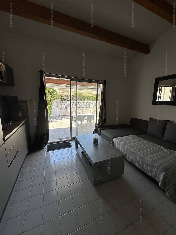 Gîte pour 5 personnes, avec jardin et piscine dans Plage Richelieu - 2