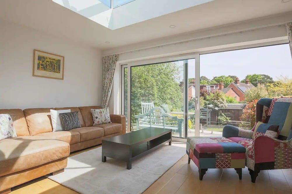 Ganze Wohnung, Super Chic Apartment in Beautiful Sunninghill - Pass the Keys in Berkshire