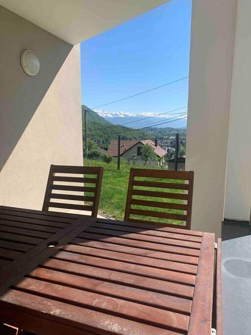 Gîte pour 6 personnes, avec jardin ainsi que vue et terrasse, animaux acceptés à Saint-Alban-Leysse - 3