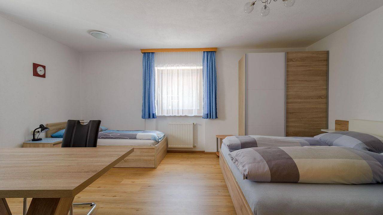 Ganze Ferienwohnung, Ferienwohnung für 3 Personen (45 m²) in Flirsch am Arlberg in Flirsch, Arlberg