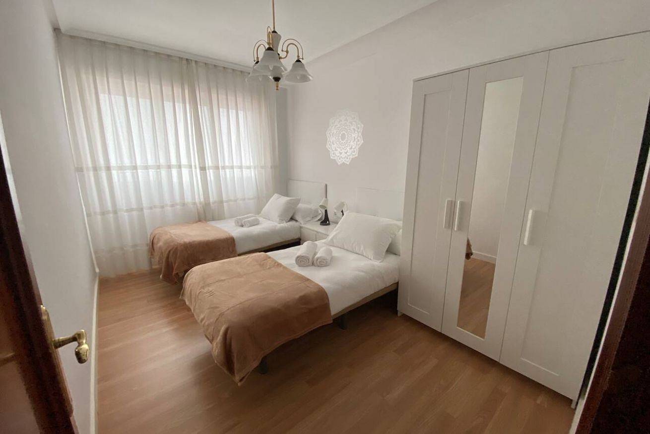 Ganze Wohnung, 1A133 Casa Güeli in Gijón, Costa Verde (Spanien)