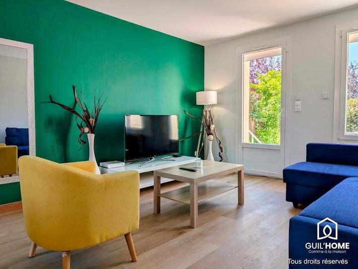Location de vacances pour 6 personnes, avec Terrasse et Jardin à Saint-Jean-de-la-Ruelle