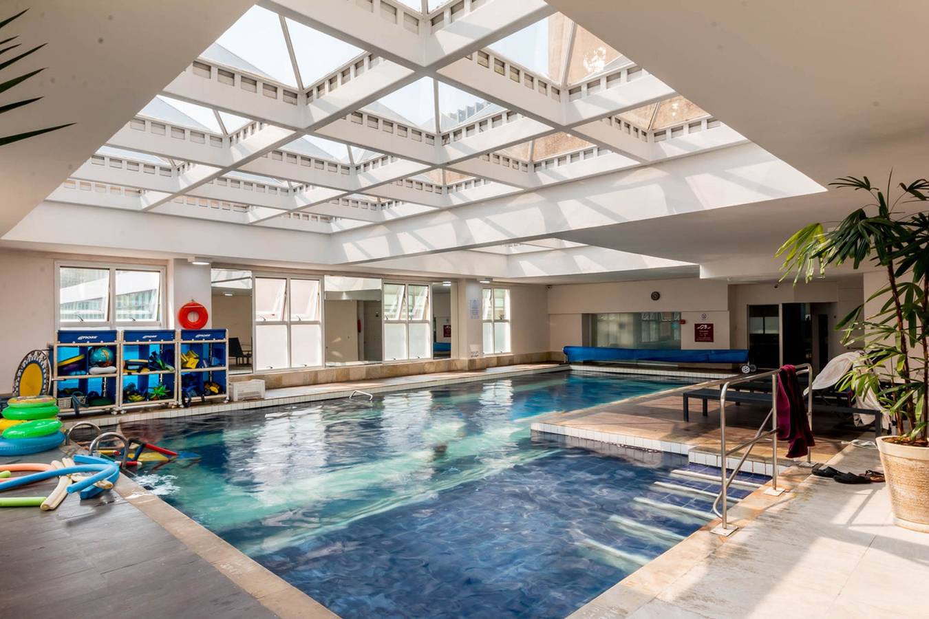 Appartamento intero, Flat com lazer, Wi-Fi e ótima localização in Barueri, San Paolo (stato)