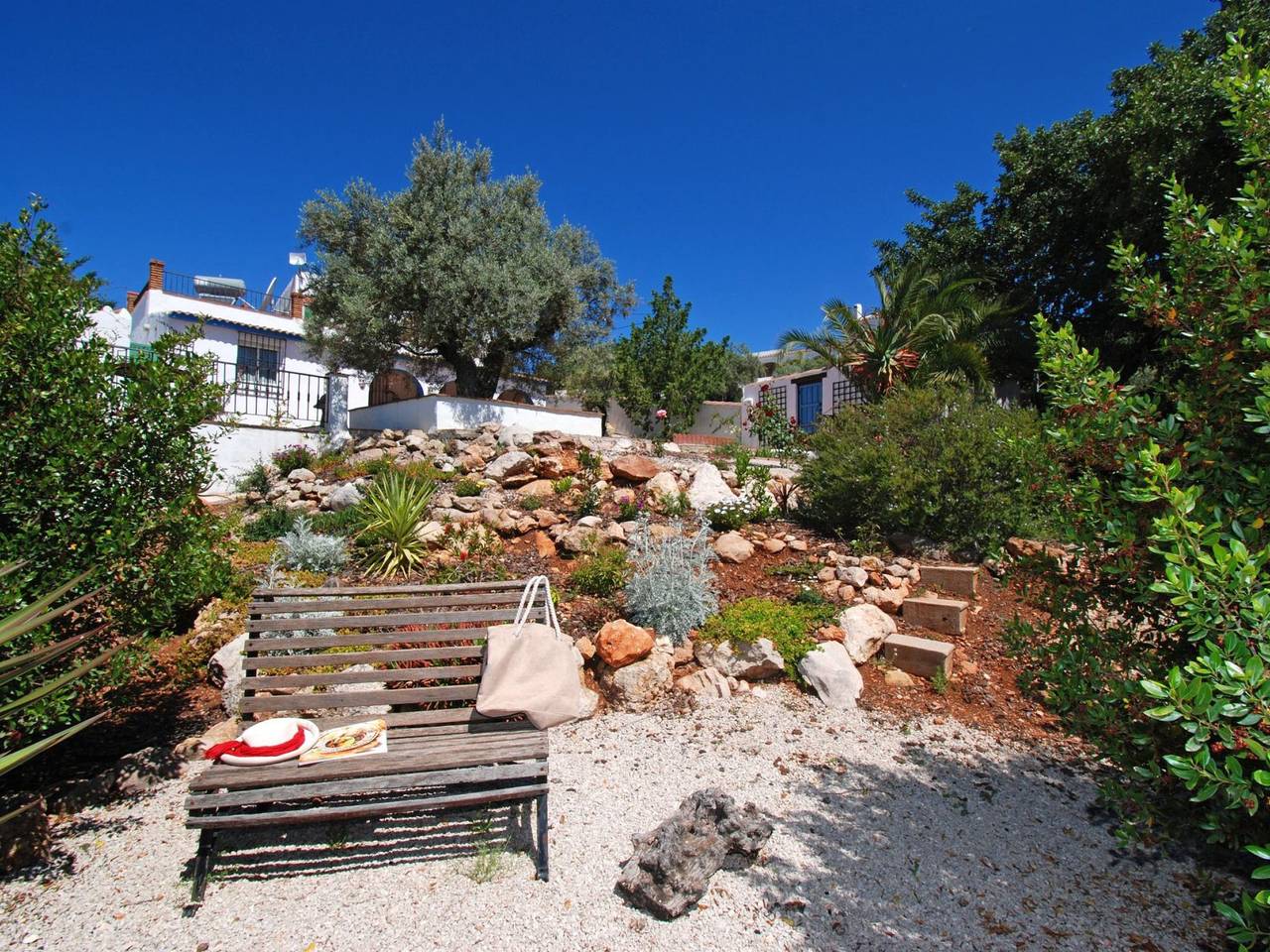 Finca "Brisas" mit Blick auf das Wasser in Comares, Provincia de Málaga