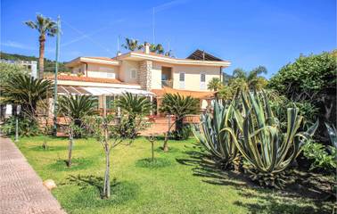 Ferienhaus für 13 Personen, mit Haustier in Kalabrien