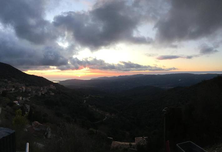 Location de vacances pour 2 personnes, avec jardin et vue à Sollacaro - 4