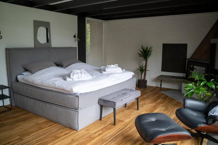 Ferienwohnung für 4 Personen, mit Balkon und Whirlpool sowie Terrasse und Garten in Rees - 3