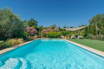 Villa in Santa Maria del Cami, Majorca Center für 6 