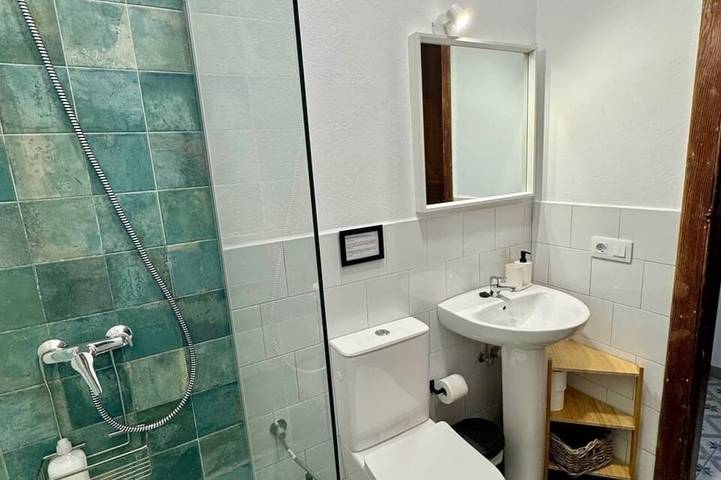 Apartamento entero, Estudio-Superior-Baño privado-Vista a la Ciudad in Ingenio, Gran Canaria Este