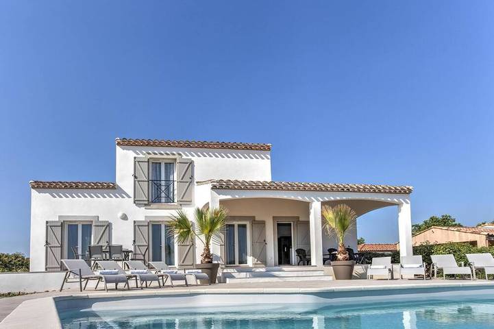 Location de vacances pour 8 personnes, avec jardin à Aigne