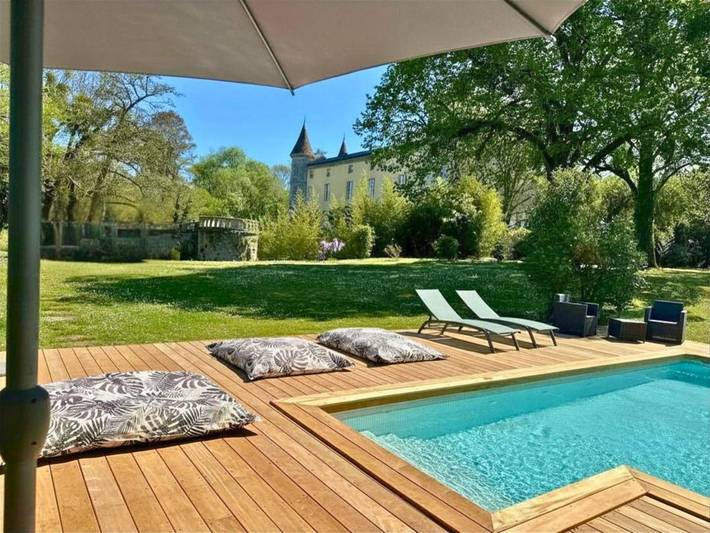 Maison de campagne pour 15 personnes, avec jardin ainsi que piscine et vue à Saint-Sulpice-et-Cameyrac