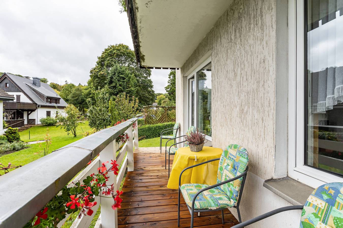 Ganze Wohnung, Ferienwohnung Typ A" mit privater Terrasse und Wi-Fi in Usseln, Willingen