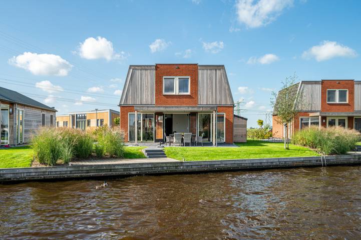 Ferienhaus für 6 Personen, mit Garten und Seeblick - 1