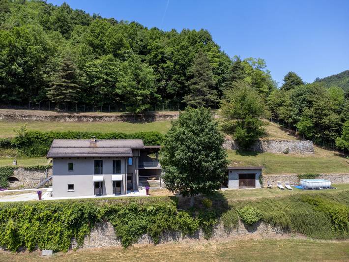 Casa vacanza per 6 persone, con giardino e terrazza nonché sauna, con animali domestici in Langhe