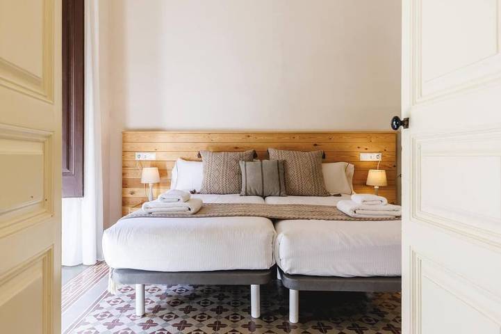 Apartamento entero, Bravissimo Ciutadans B, con 4 dormitorios in Gerona, Gironés