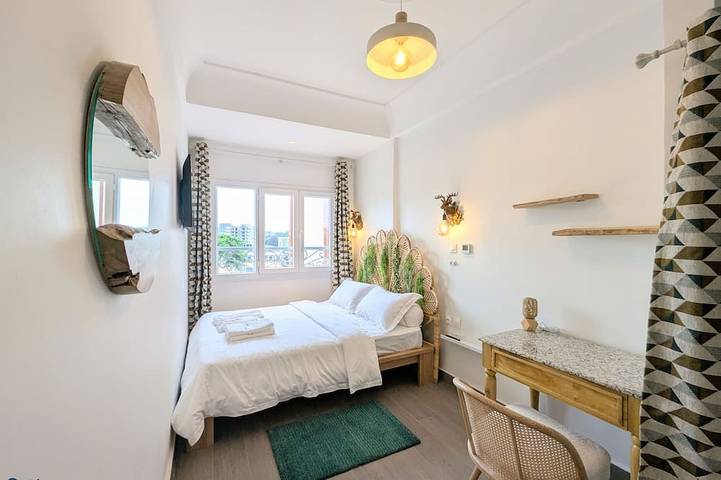 Appartement entier, Chic apart with parking, balcony and great view in La Palud-sur-Verdon, Gorges du Verdon