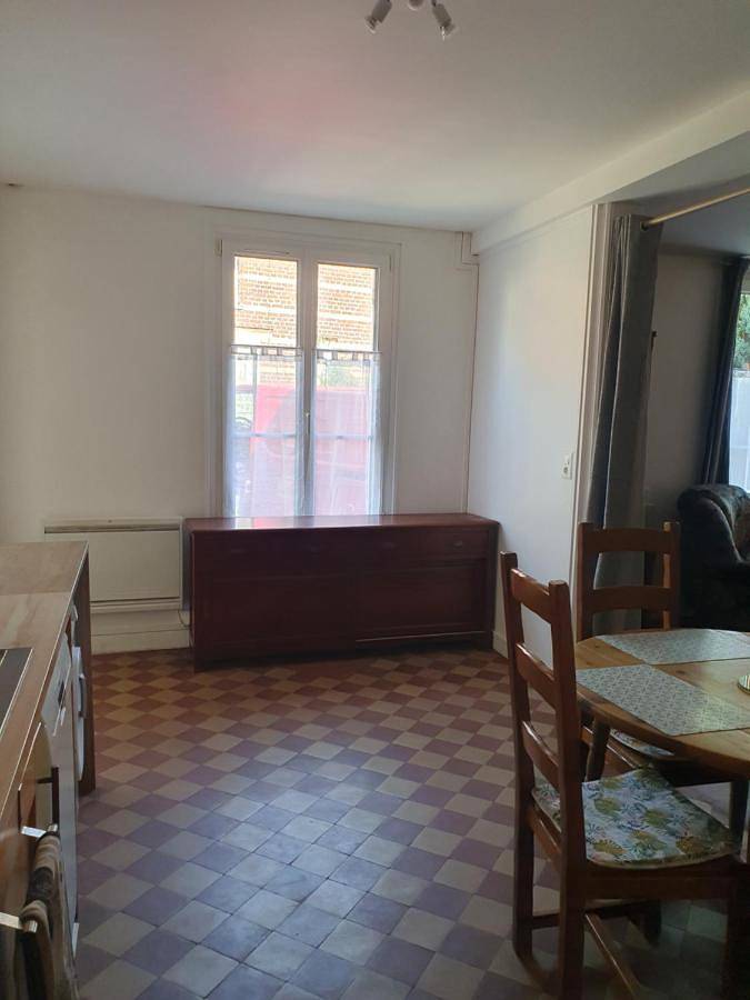 Appartement entier, One-Bedroom Apartment in Villers-Cotterêts, Aisne