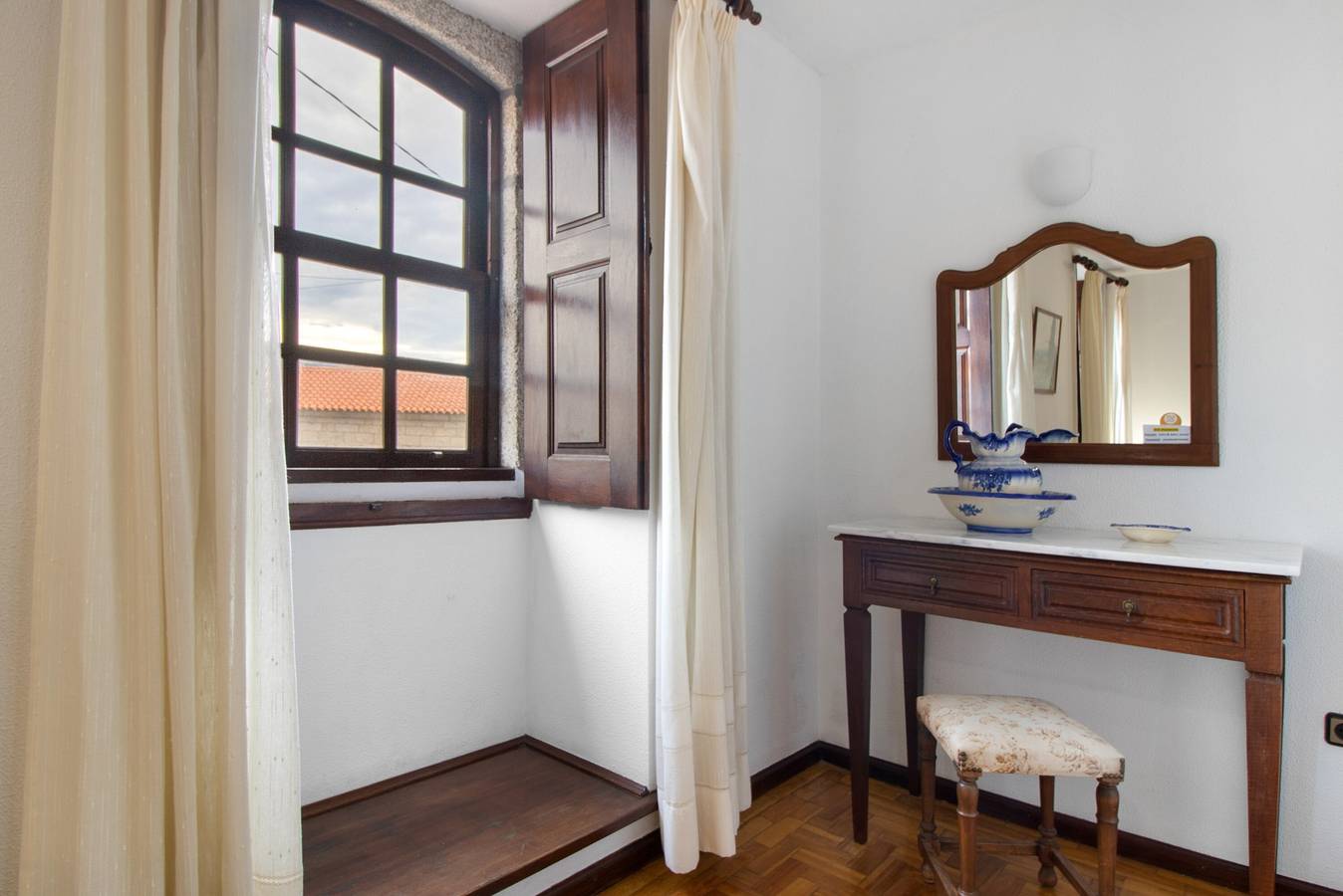 Quarto 'Suite 3 - Casa Do Adro' com vista para a montanha, Wi-Fi e ar condicionado in Soajo, Parque Nacional da Peneda-Gerês