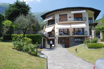Gîte pour 4 personnes, avec terrasse et jardin dans Tremezzo