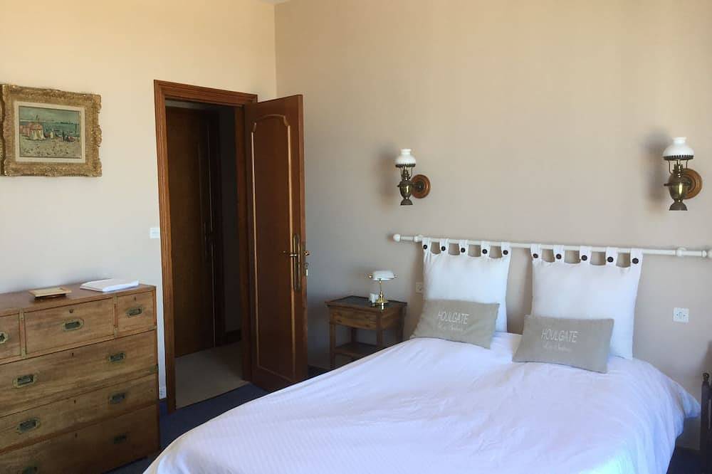 Villa em Frente ao Mar, Acesso Direto à Praia in Saint-Sauveur-de-la-Mer, Lisieux region