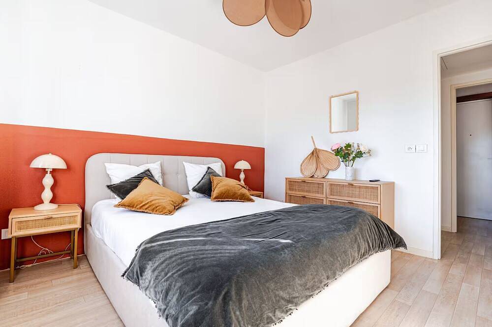 Appartement entier, Appartement lumineux avec grande loggia & parking, proche centre et gare in Bègles, Région de Bordeaux