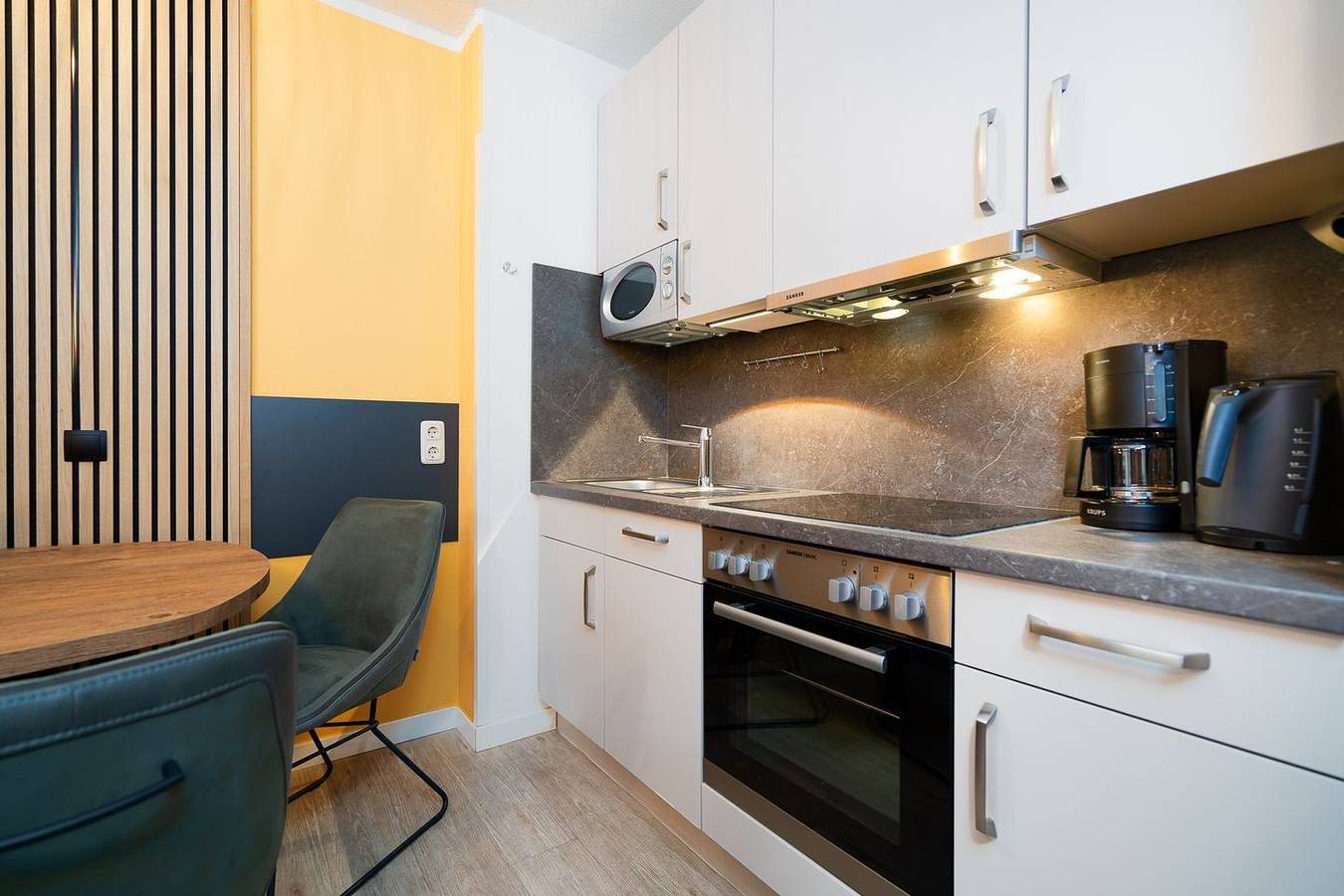 Geheel appartement, Attraktive Ferienwohnung im Zentrum von Grömitz – nur 200 m vom Strand und Promenade entfernt. in Grömitz, Kreis Ostholstein