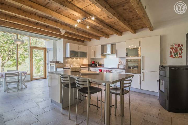 Gîte pour 4 personnes, avec jardin et terrasse à Aillon-le-Jeune - 2