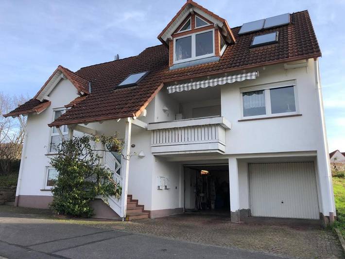Ferienwohnung für 4 Personen, mit Balkon und Terrasse sowie Garten und Ausblick in Mönchberg