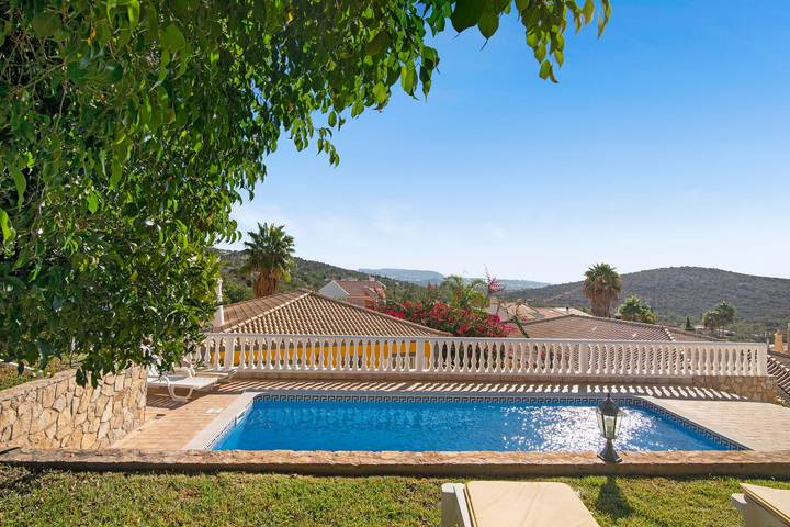 Chalet para 6 personas, con jardín y piscina para niños, Se admiten mascotas en Algarve