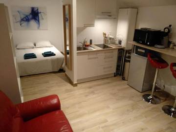 Gîte pour 2 personnes, avec terrasse à Saran