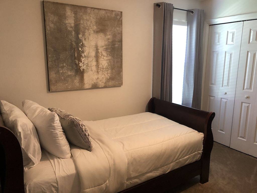 Beautiful home with pool in Clay County (FL)