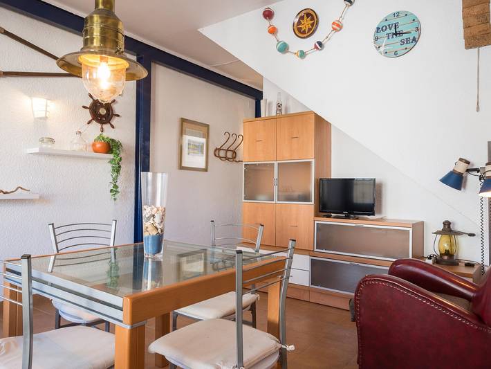 Location de vacances pour 8 personnes, avec terrasse à Tamariu - 2