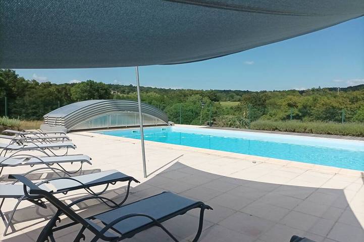 Maison de vacances pour 15 personnes, avec jardin ainsi que jacuzzi et sauna à Saint-Martin-de-Fressengeas