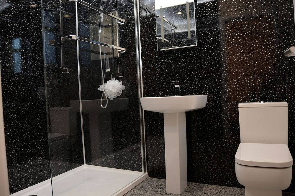 Entire apartment, Luxurious Modern Apartment #1 at Nairn in the Scottish Highlands in Nairn, Highlands