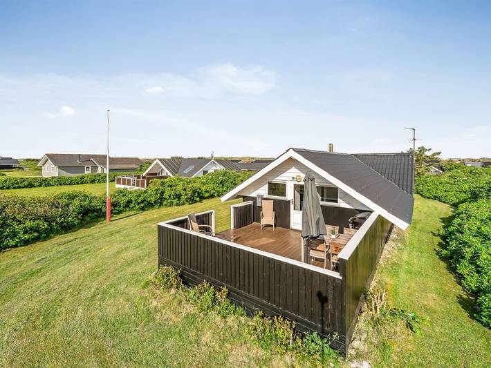 Ferienhaus für 6 Personen, mit Terrasse in Vejlby Klit