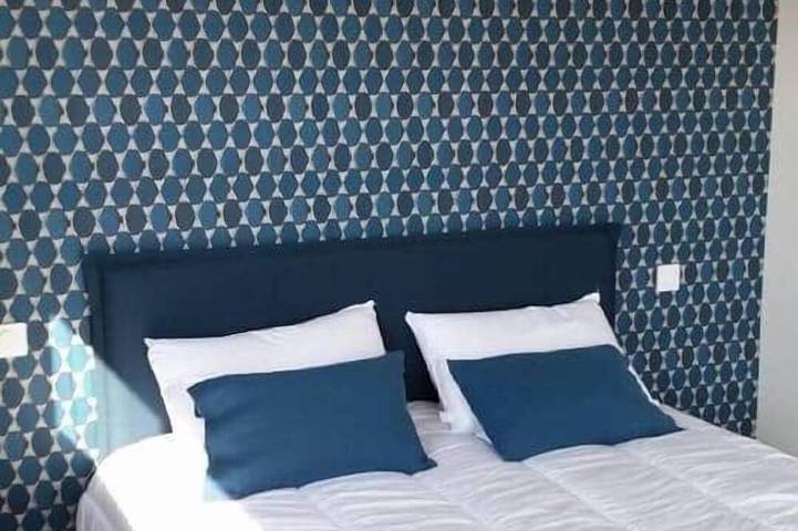 Location de vacances pour 12 personnes, avec balcon ainsi que sauna et jardin dans Plage de Pen-Guen - 4