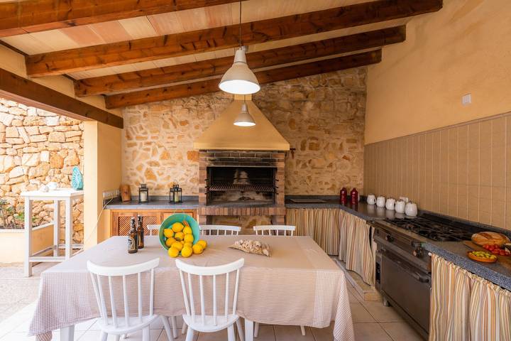 Casa de vacaciones Casa Hermosa con piscina, terraza, aire acondicionado y Wifi in Capdepera, Mallorca Este