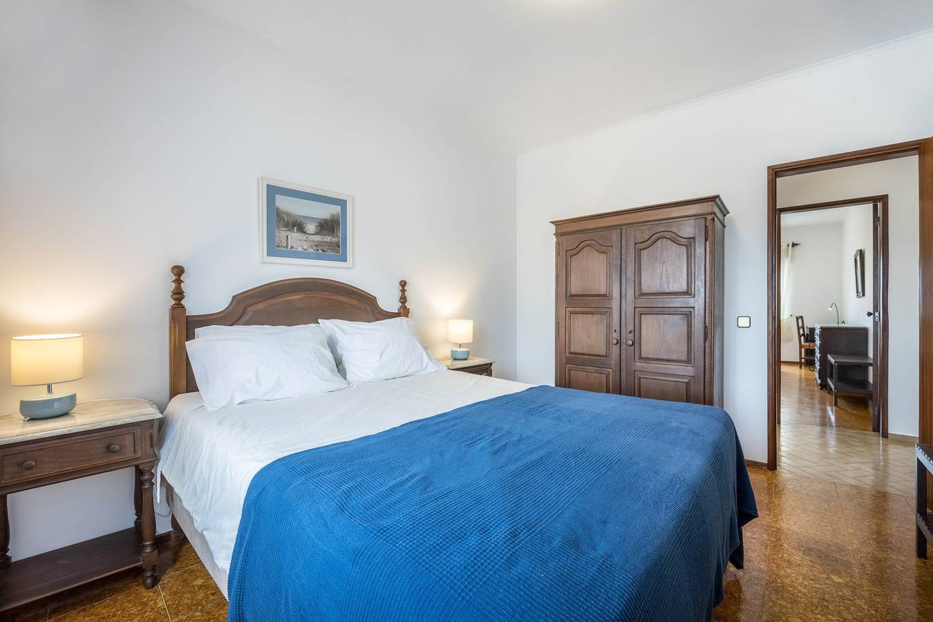 Ganze Wohnung, Ferienwohnung 'Cabo de Sagres -2 bedroom Apartment' mit Meerblick, Terrasse und Wlan in Sagres, Naturpark Südwest-Alentejo und Costa Vicentina