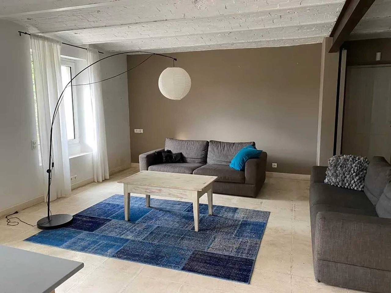 Elegant Villa in Cavaillon with Pool in Cavaillon, Parc naturel régional du Luberon