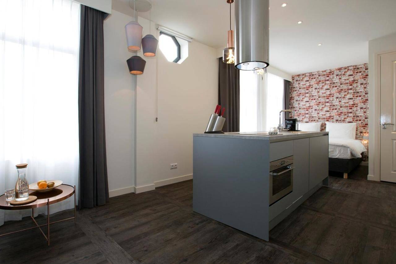 Geheel appartement, De With Studio's in Rotterdam, Zuid-Holland
