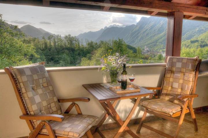 Camping für 2 Personen, mit Terrasse und Garten sowie Sauna im Triglav Nationalpark