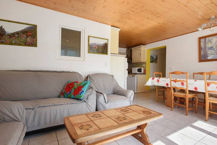 Apartamento entero, Apartamento con vistas panorámicas en pintoresco pueblo de montaña in Grust, Parque nacional de los Pirineos