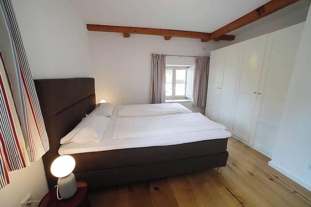 Ganze Wohnung, Beim Wehnerbauer -  Mara Zauberhaftes Ferienapartment in Seenähe in Utting, Ammersee